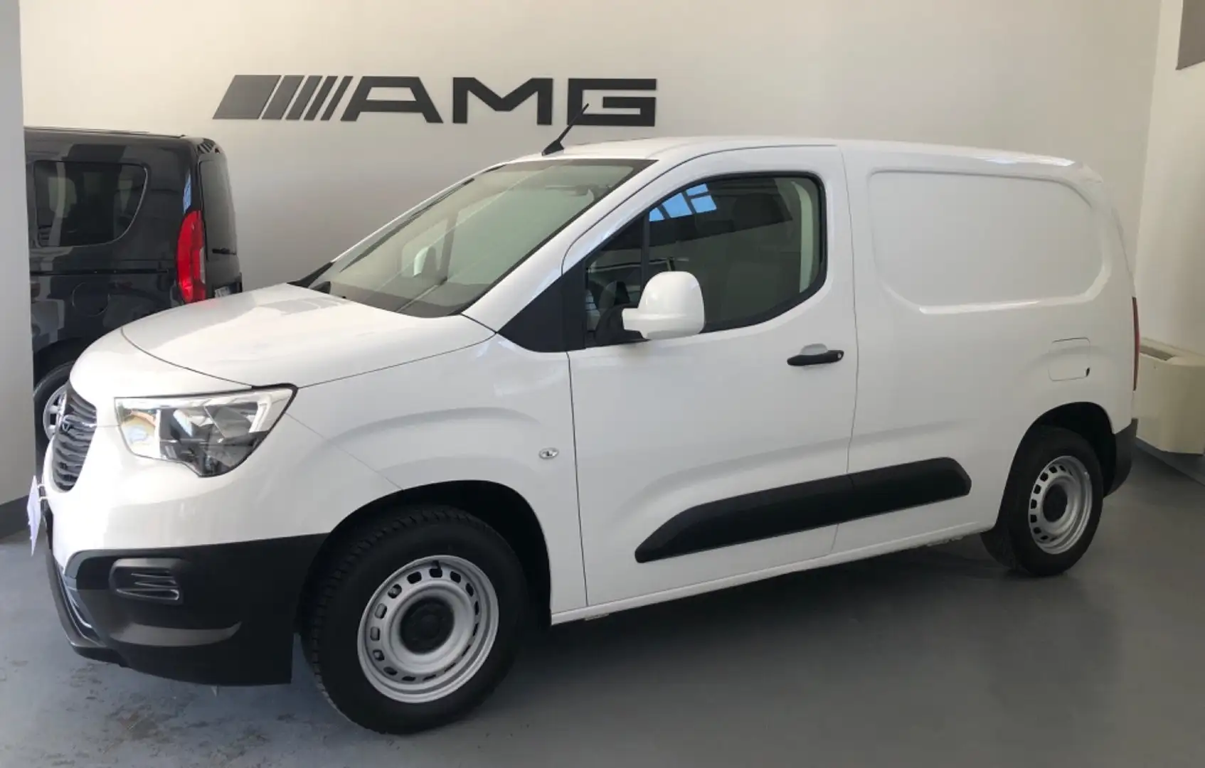 Opel Combo cargo 1.5d 100cv 10q Edition L1H1 S&S mt5 E6.2 Bianco - 1