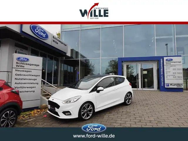 Ford Fiesta ST-Line X Panoramadach Styling-/Sicherheitspaket A