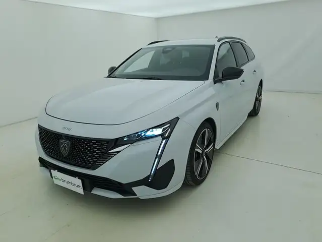 Peugeot 308 view 9