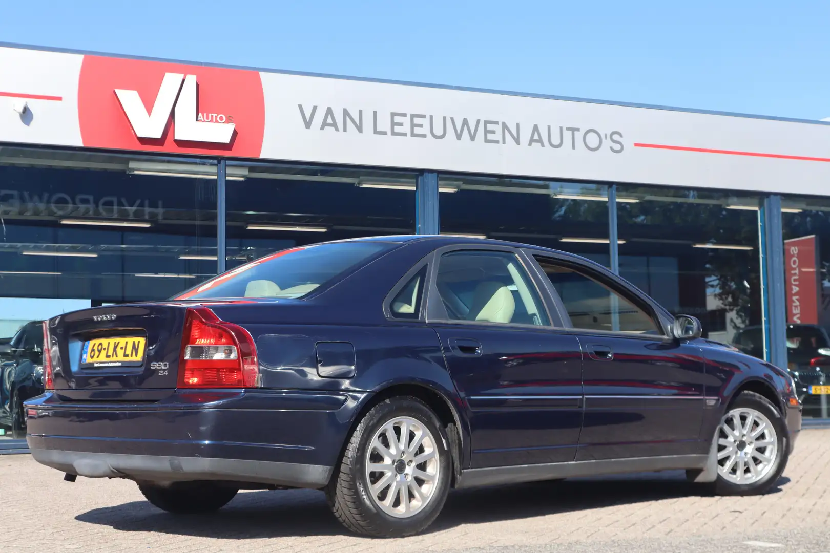 Volvo S80 2.4 Elan | Cruise | Automaat | APK 24-02-2026 Blue - 2