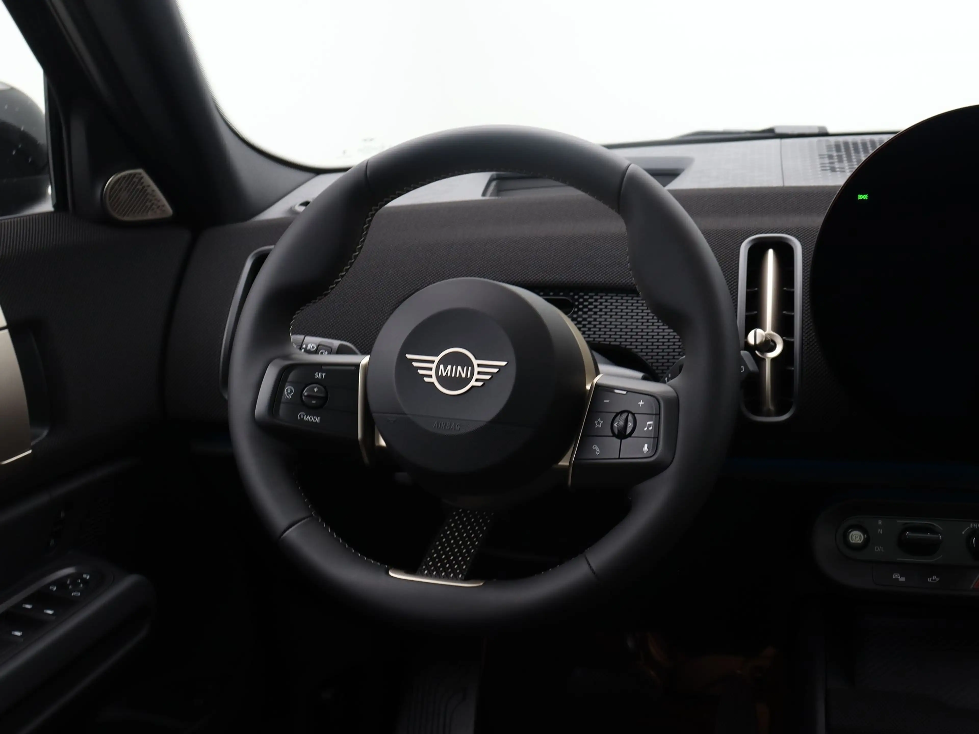 MINI Countryman C Favoured Pakket L PRIVATE LEASE EUR 748,- (60 mnd/ — photo 2