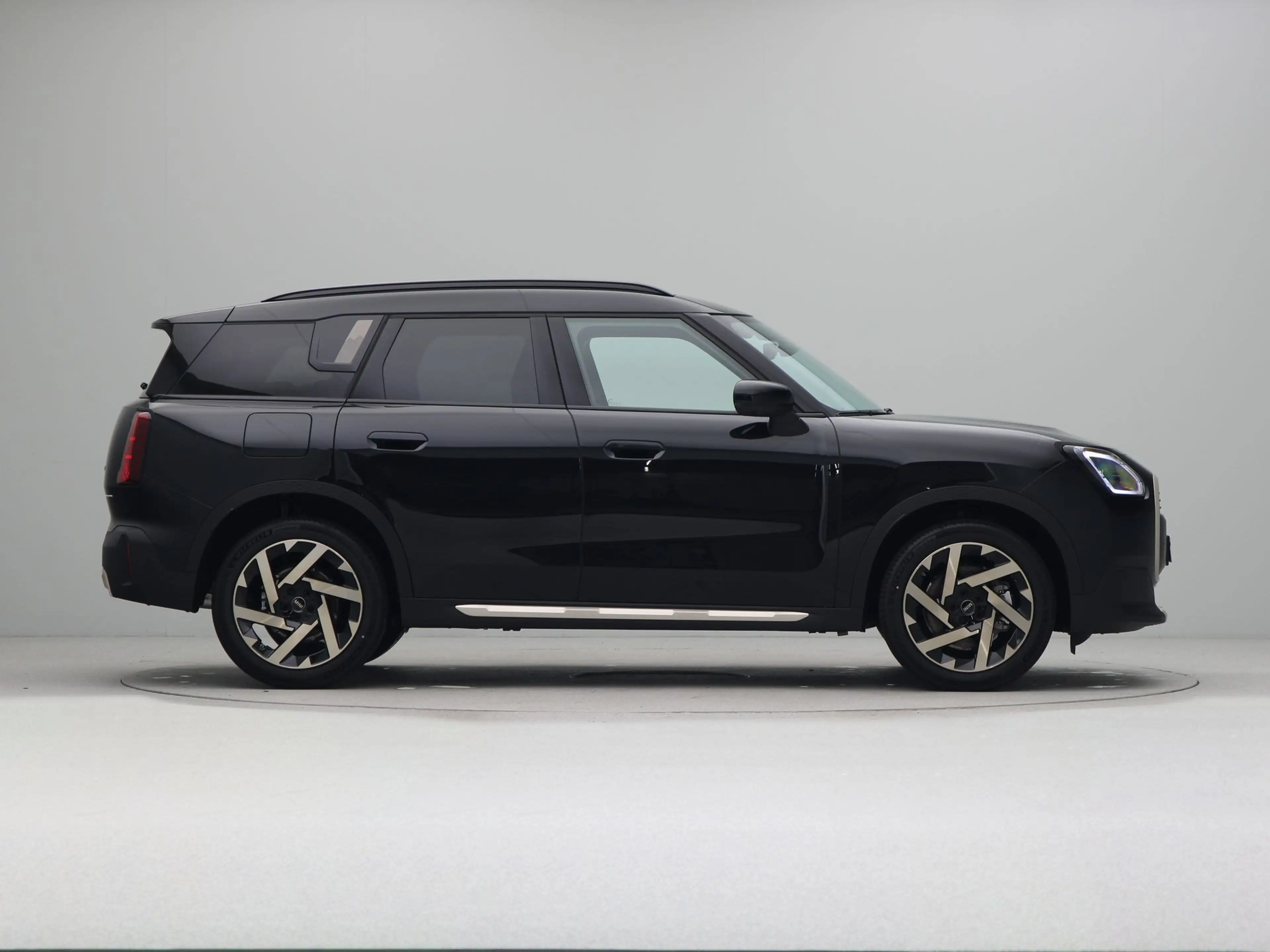 MINI Countryman C Favoured Pakket L PRIVATE LEASE EUR 748,- (60 mnd/ — photo 8