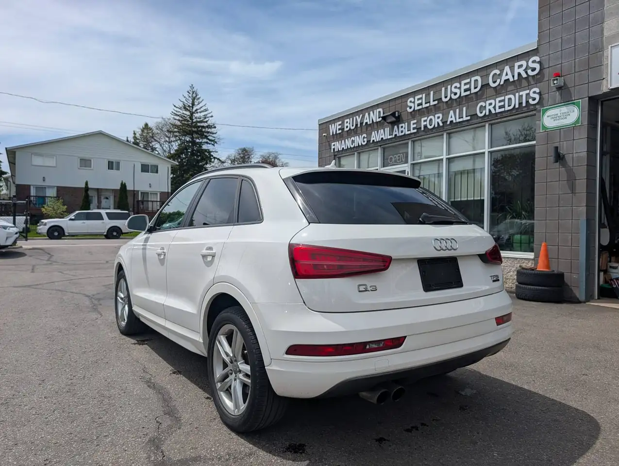 Audi Q3 photo Audi Q3