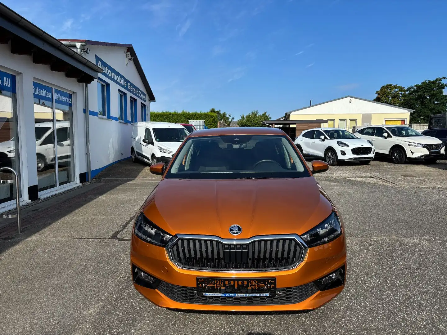 Skoda Fabia 1,0 TSI DSG *Style Plus* Aut./Navi/PDC/SH Orange - 2