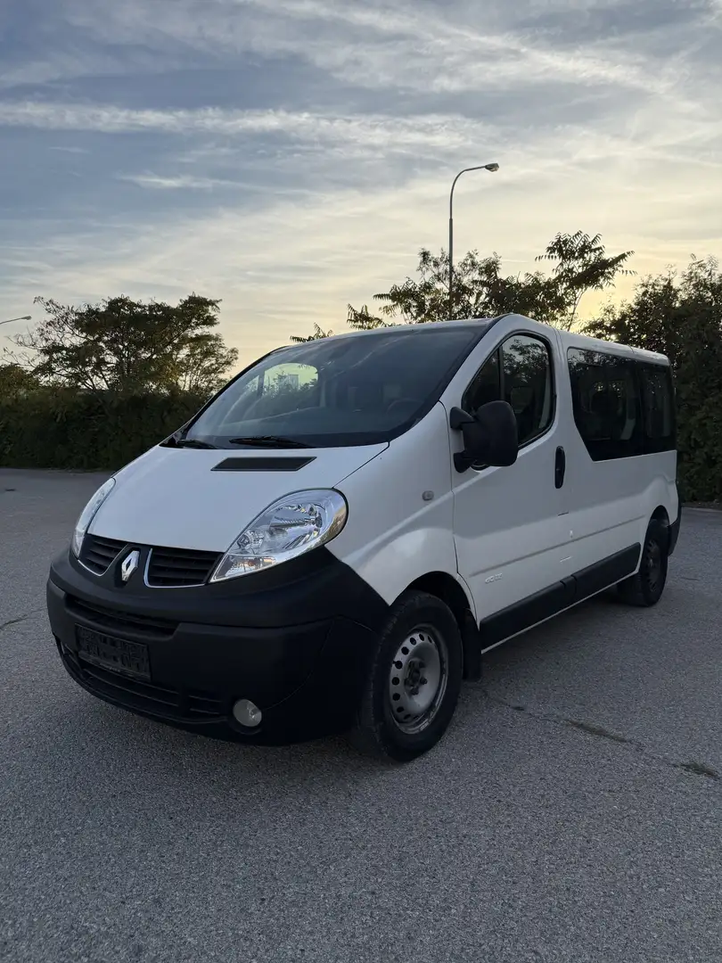 Renault Trafic Renault Trafic 2.0 Passenger 8+1 - 2