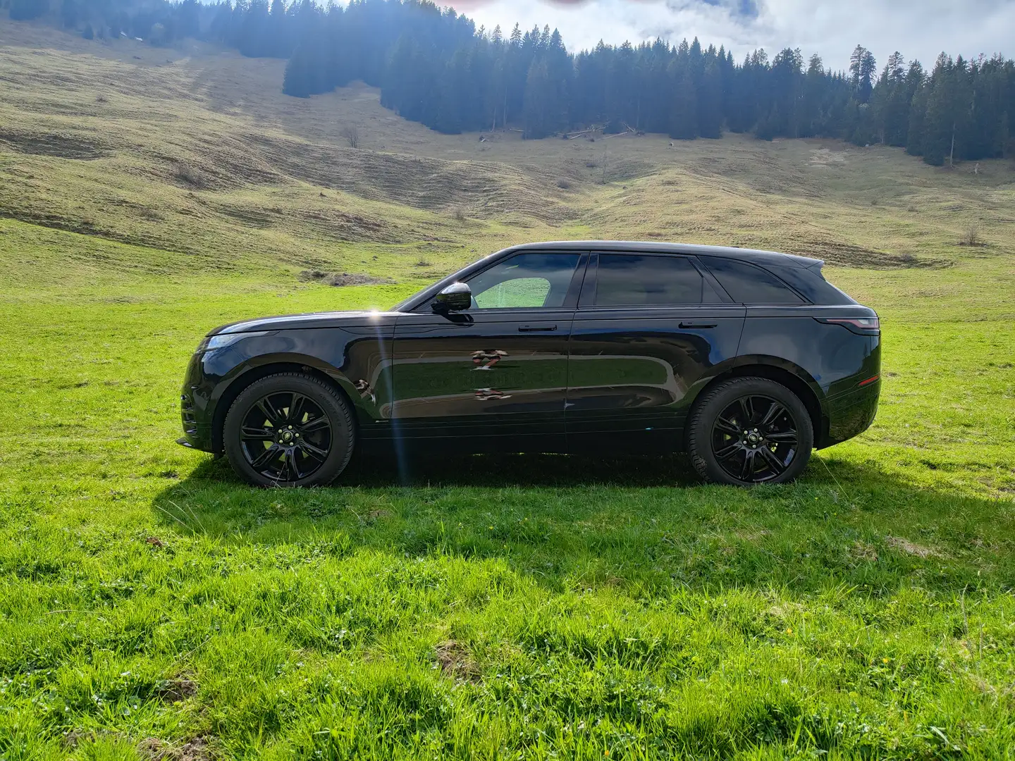 Land Rover Range Rover Velar Edition Facelift MHEV Pano, Sound, 360°Kamera Schwarz - 2