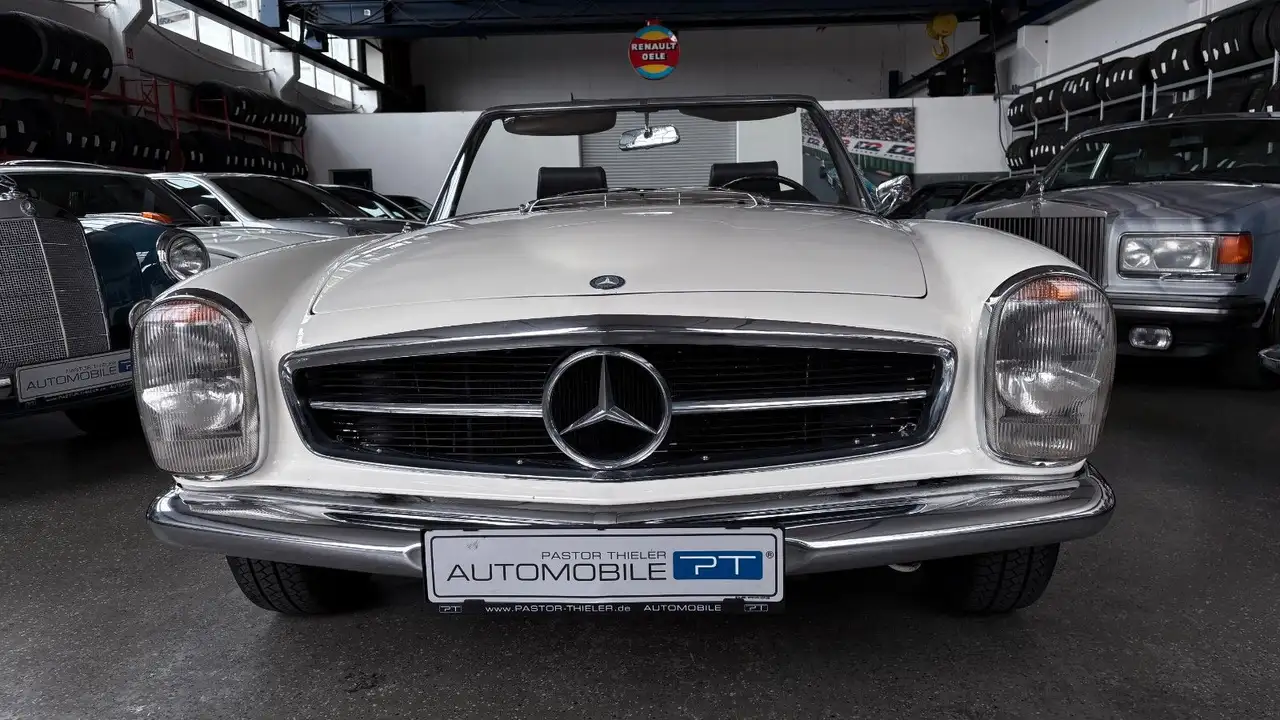 Mercedes-Benz 230 SL Pagode mit außergewöhnlicher Historie, foto 2
