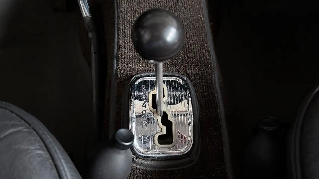 Mercedes-Benz 230 SL Pagode mit außergewöhnlicher Historie, foto 12