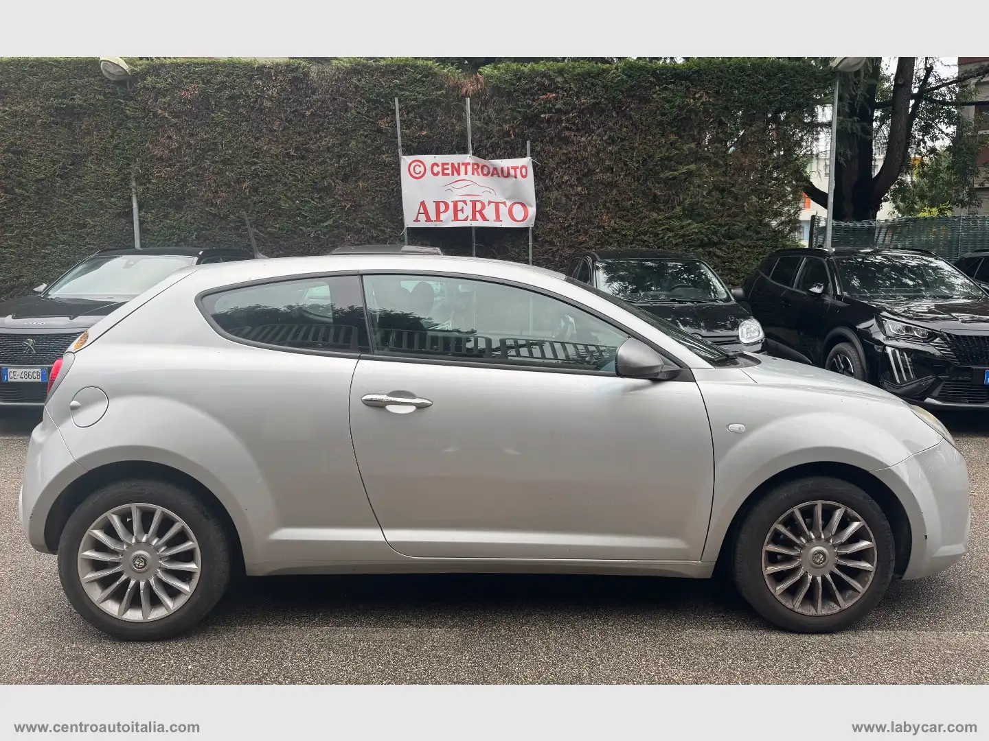 Alfa Romeo MiTo 1.4 78 CV 8V S&S Distinctive Šedá - 2