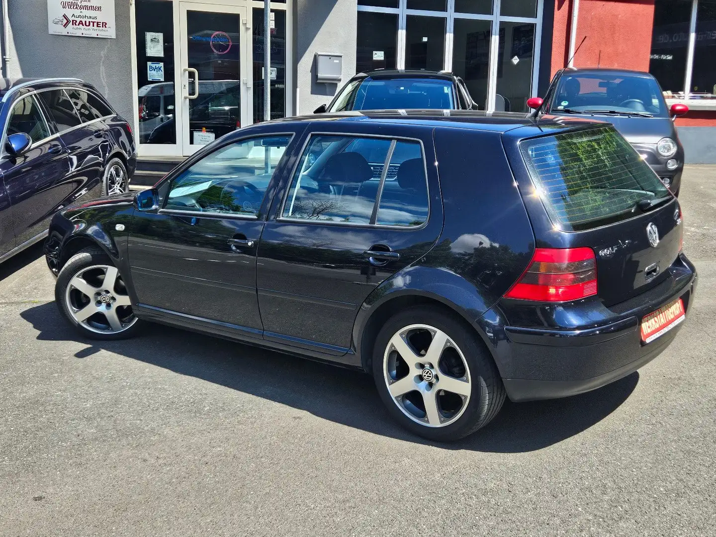 Volkswagen Golf 4 2.0 SPORT EDIT. 1Hd. Klima 1J. TÜV raucht Schwarz - 2