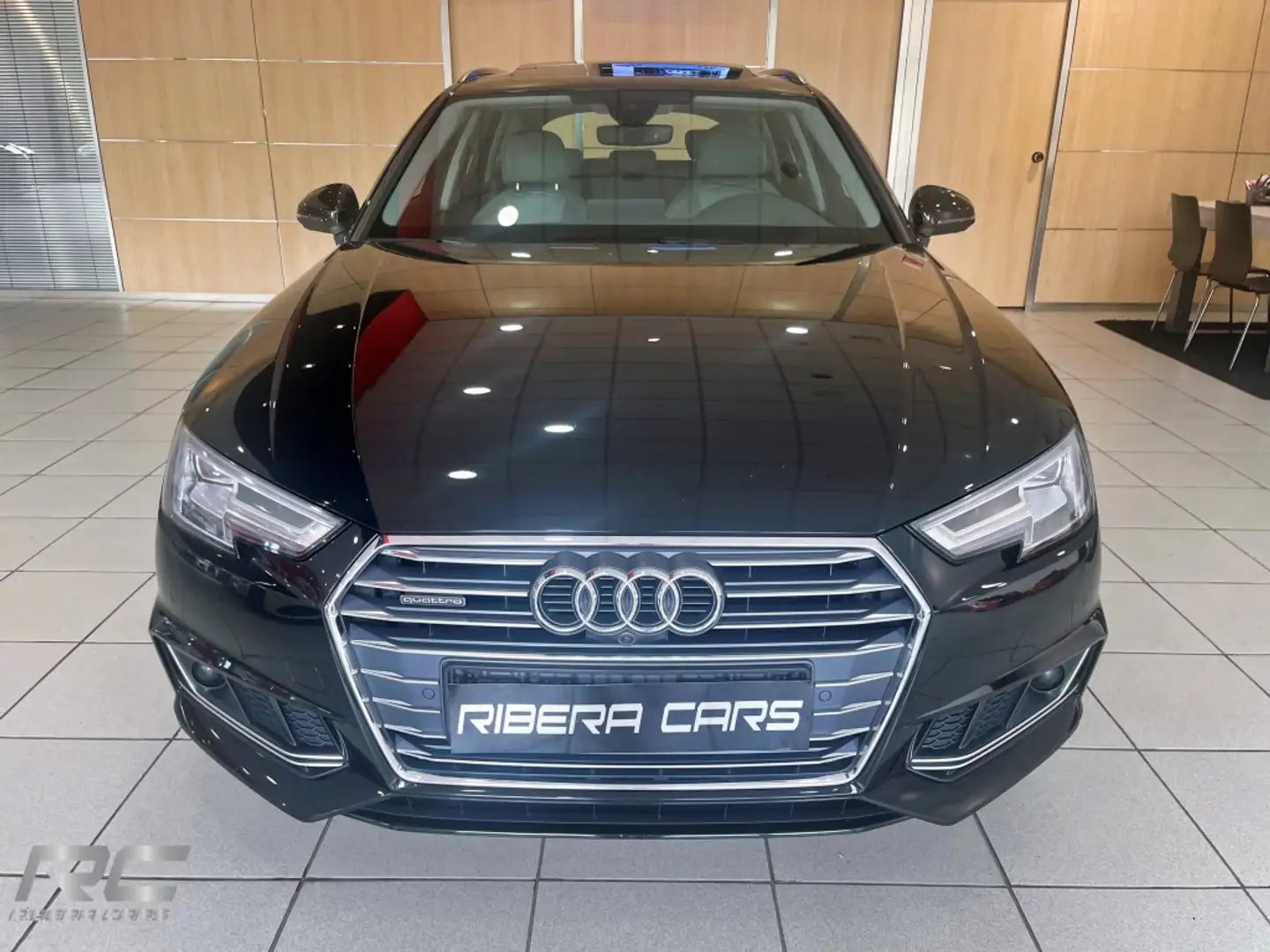 Audi A4 Avant 3.0TDI quattro tiptronic 200kW Zwart - 2
