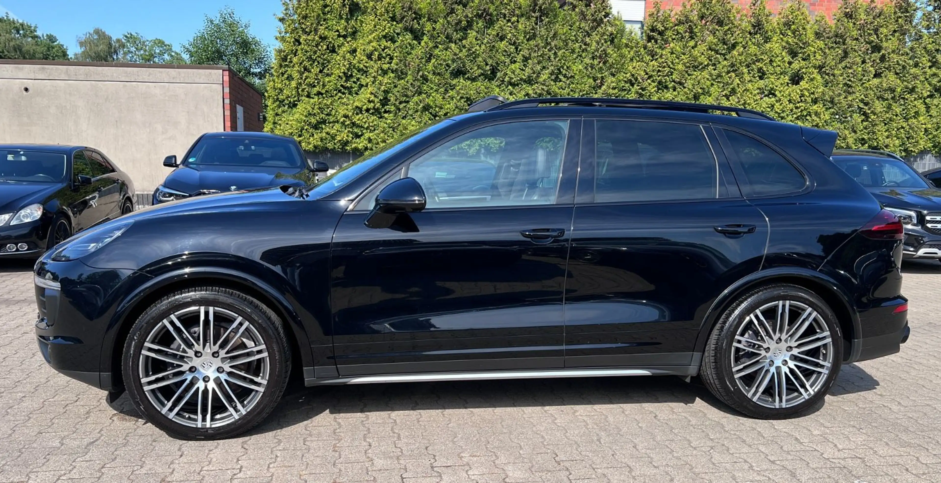 Porsche Cayenne Diesel Platinum Edition-PANODACH-360°CAM — photo 4