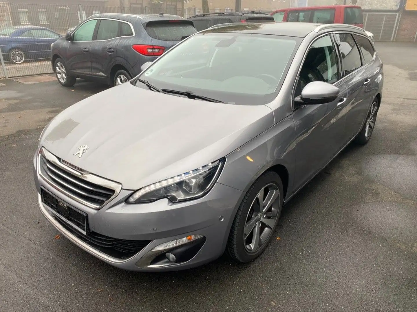 Peugeot 308 SW Allure Panorama Gris - 1