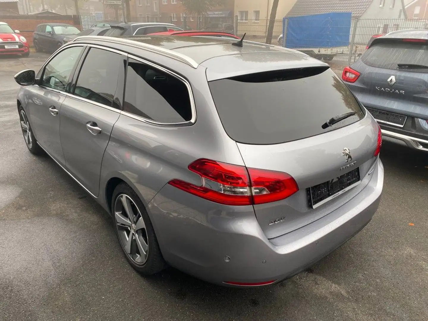 Peugeot 308 SW Allure Panorama Gris - 2