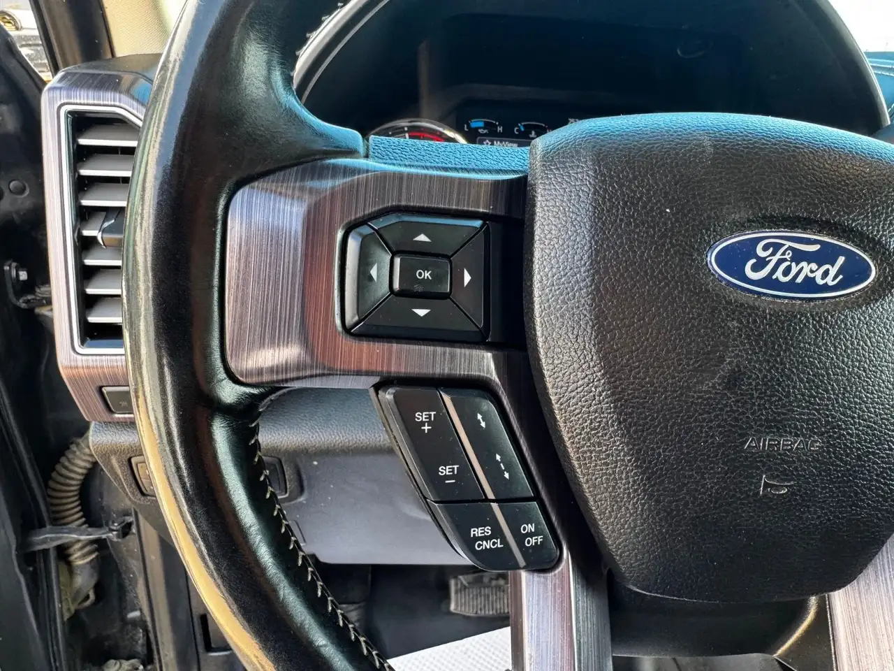 Ford F 350 снимка Ford F 350