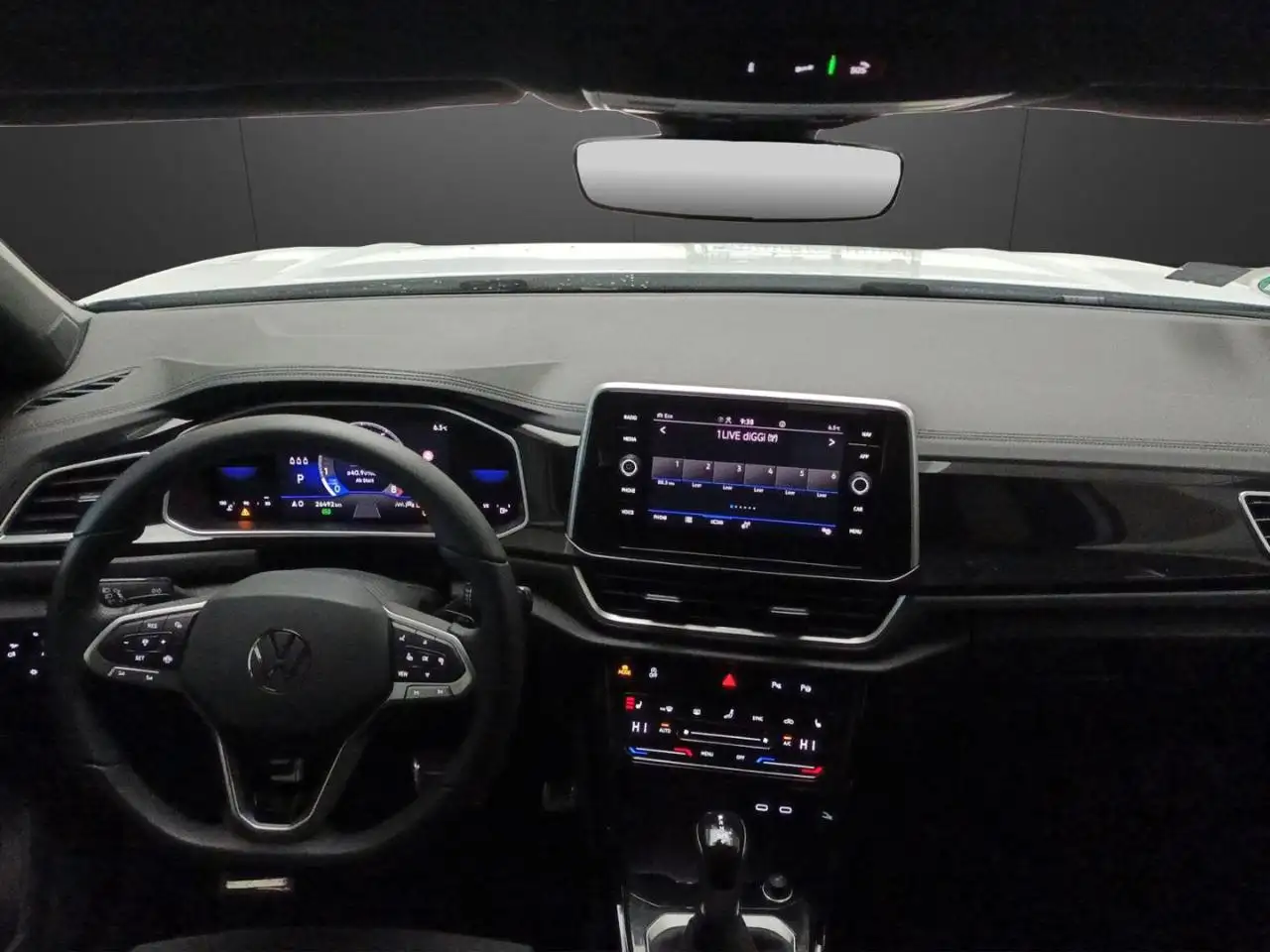 Volkswagen T-Roc 1.5 TSI ACT DSG R-Line 9