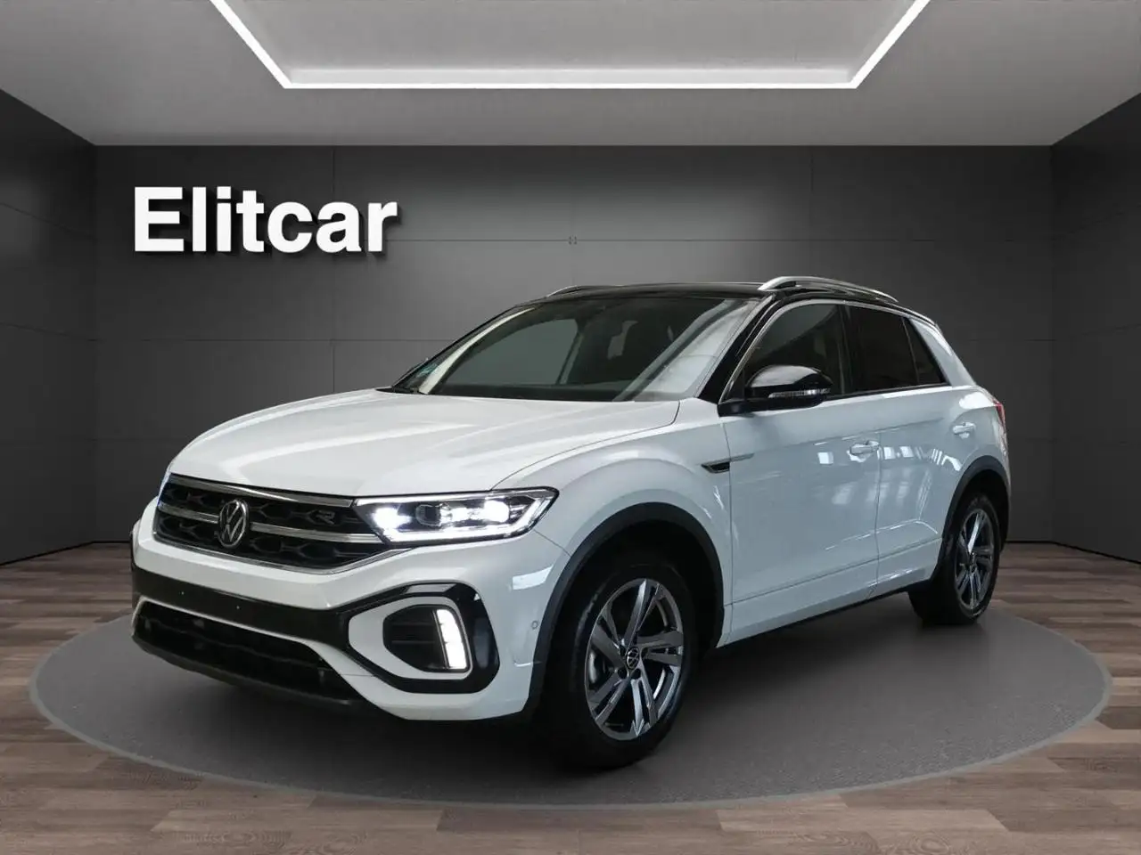 Volkswagen T-Roc 1.5 TSI ACT DSG R-Line