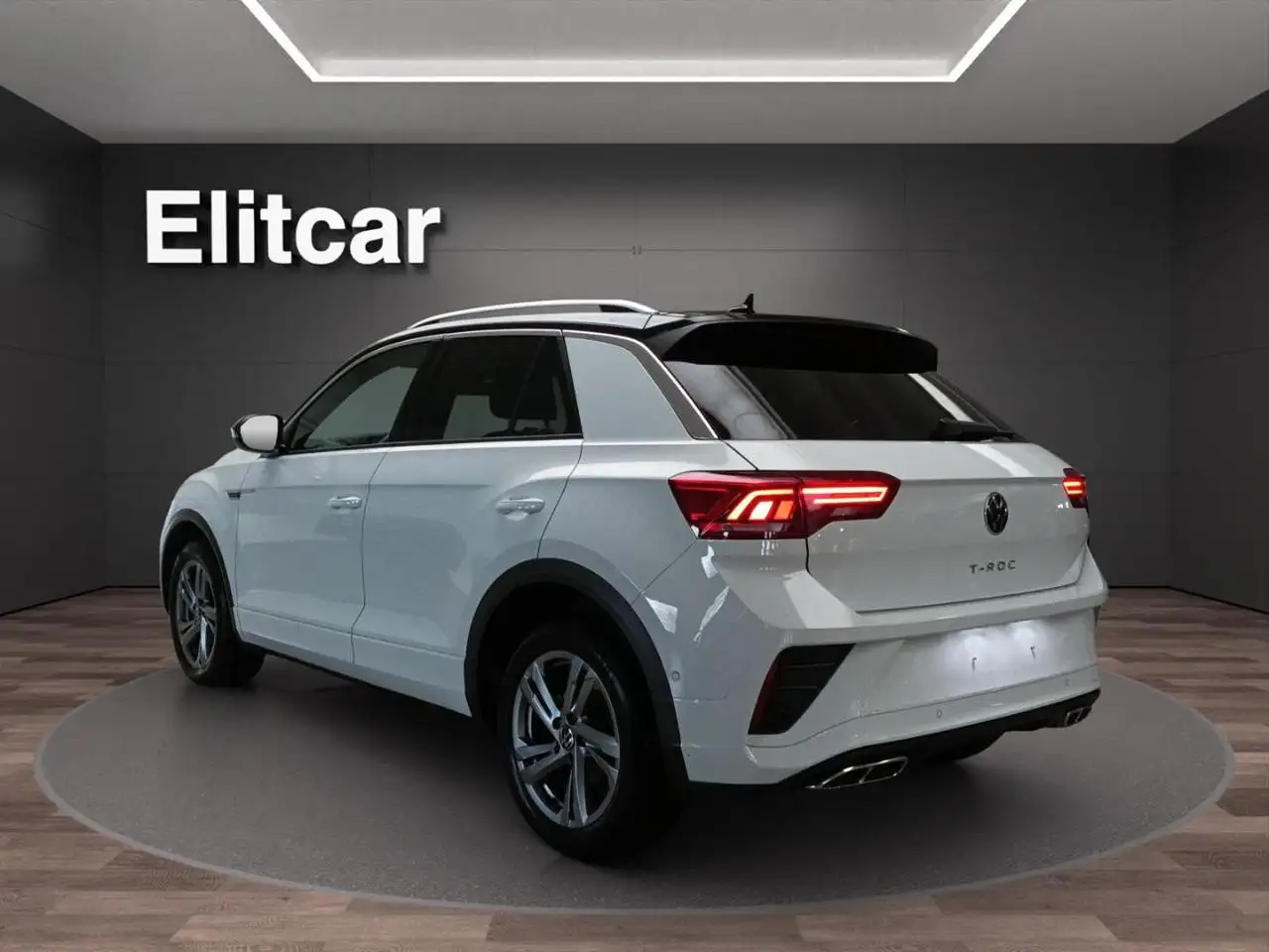 Volkswagen T-Roc 1.5 TSI ACT DSG R-Line 7