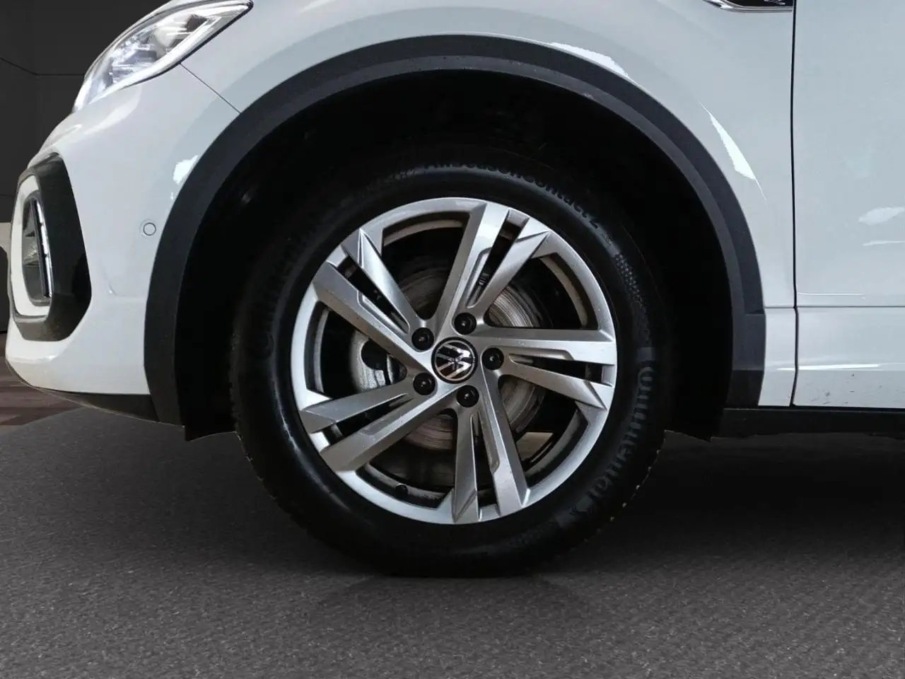 Volkswagen T-Roc 1.5 TSI ACT DSG R-Line 14