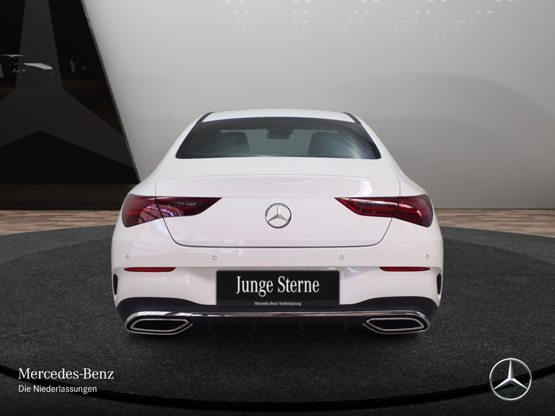 Mercedes-Benz CLA 200 AMG+PANO+LED+KAMERA+TOTW+KEYLESS+7G — photo 9