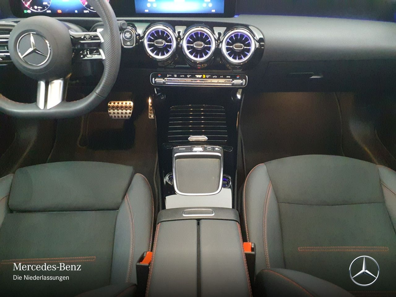Mercedes-Benz CLA 200 AMG+PANO+LED+KAMERA+TOTW+KEYLESS+7G — photo 15