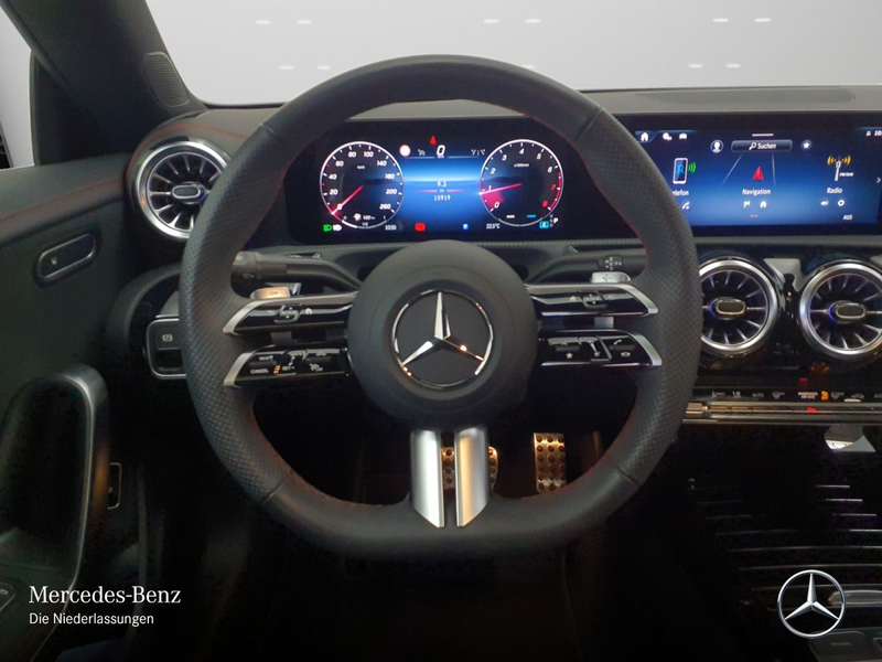 Mercedes-Benz CLA 200 AMG+PANO+LED+KAMERA+TOTW+KEYLESS+7G — photo 14