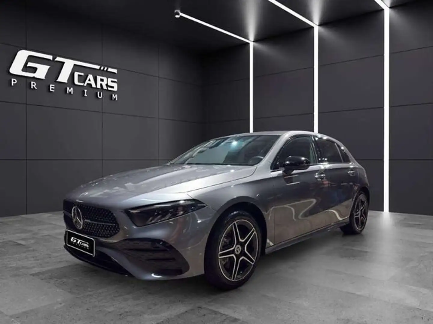 Mercedes-Benz A 250 250e AMG Gris - 1