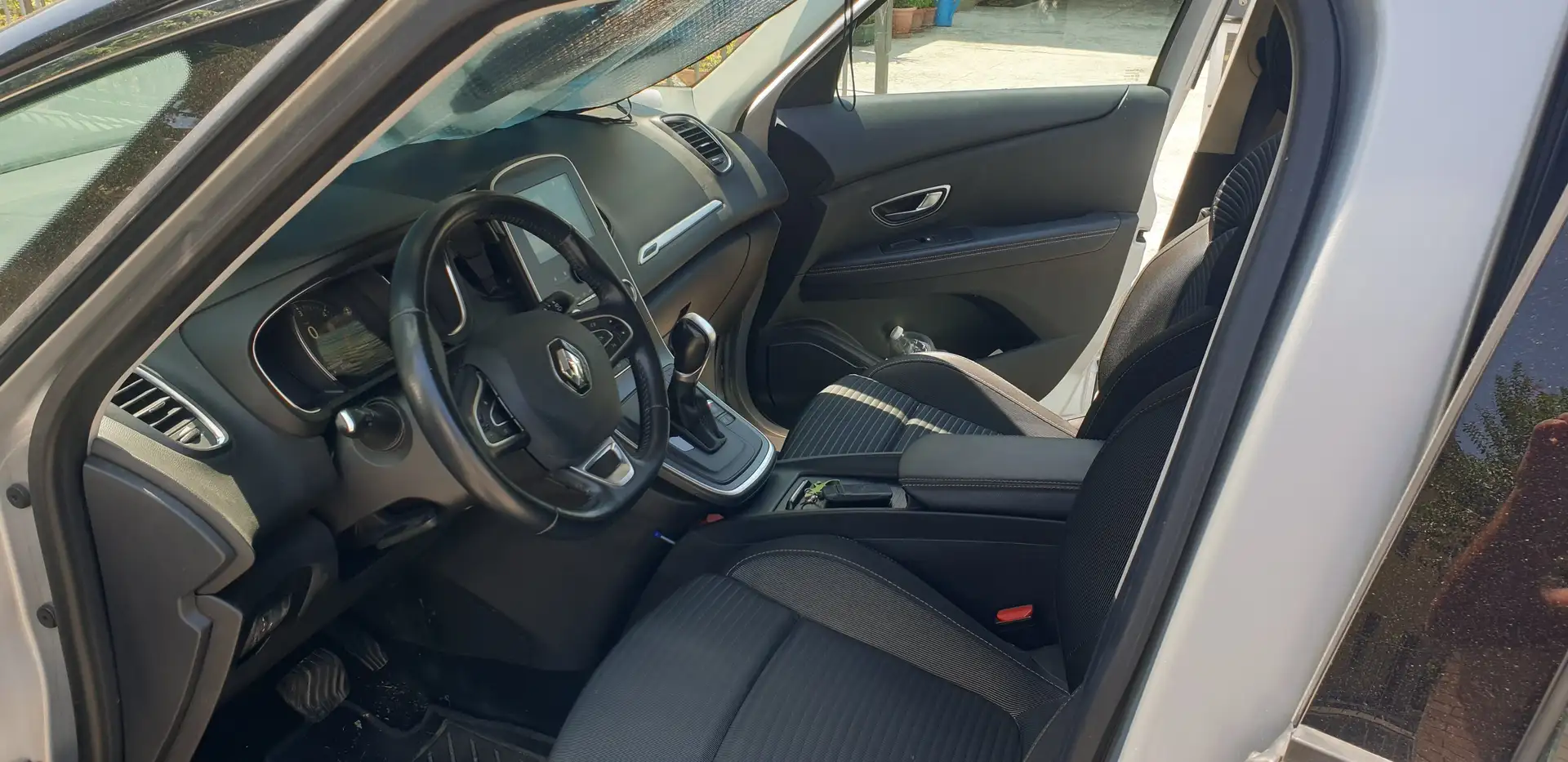 Renault Scenic Scenic 1.5 dci energy Zen 110cv edc Argento - 2