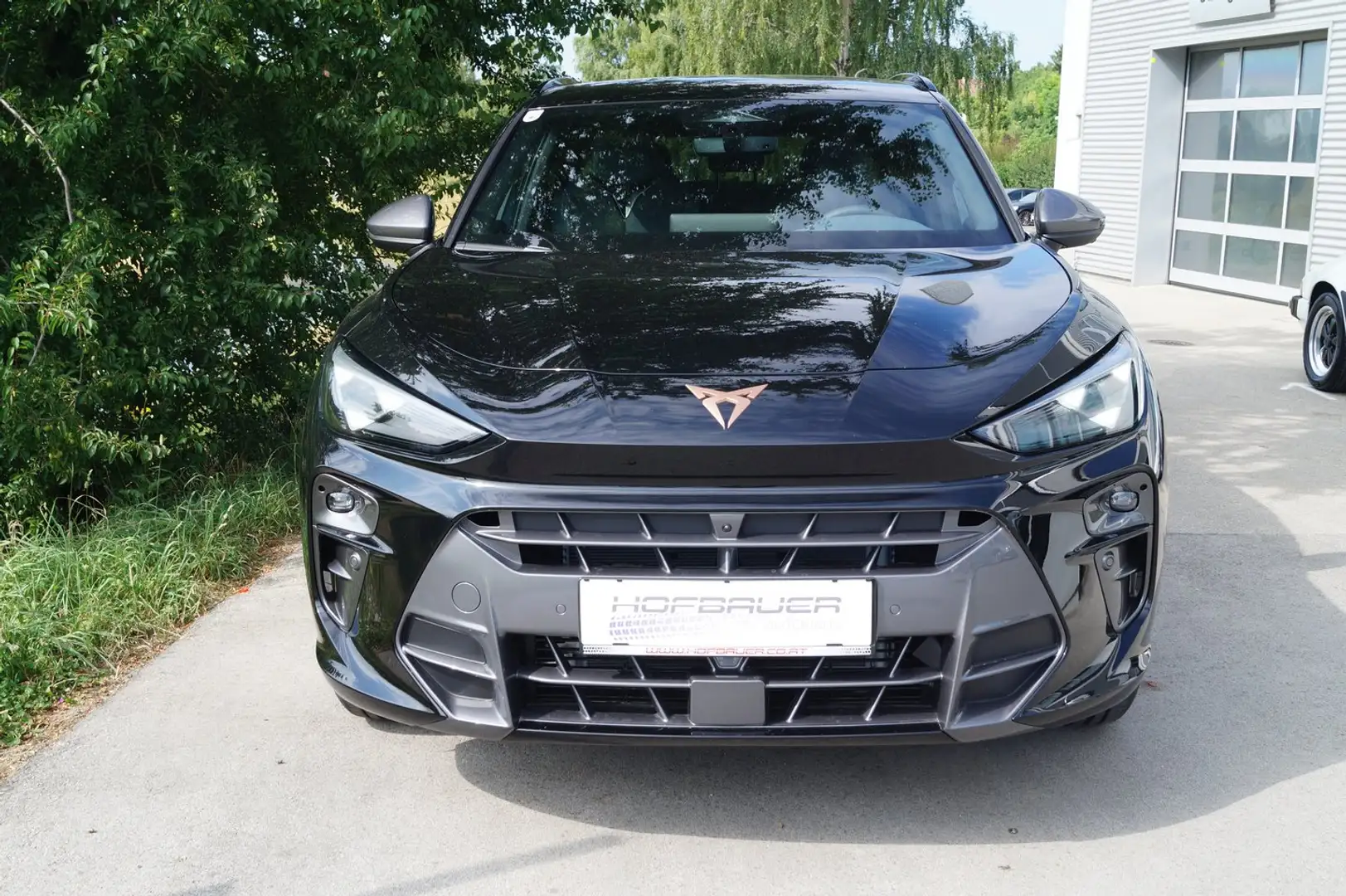 CUPRA Terramar 1.5 e-TSI 150 PS DSG Schwarz - 2