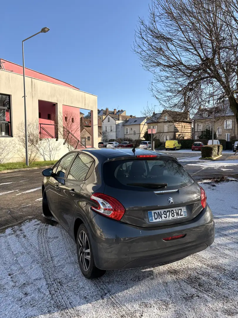 Peugeot 208 208 1.4 HDi 68ch BVM5 Active Gris - 2
