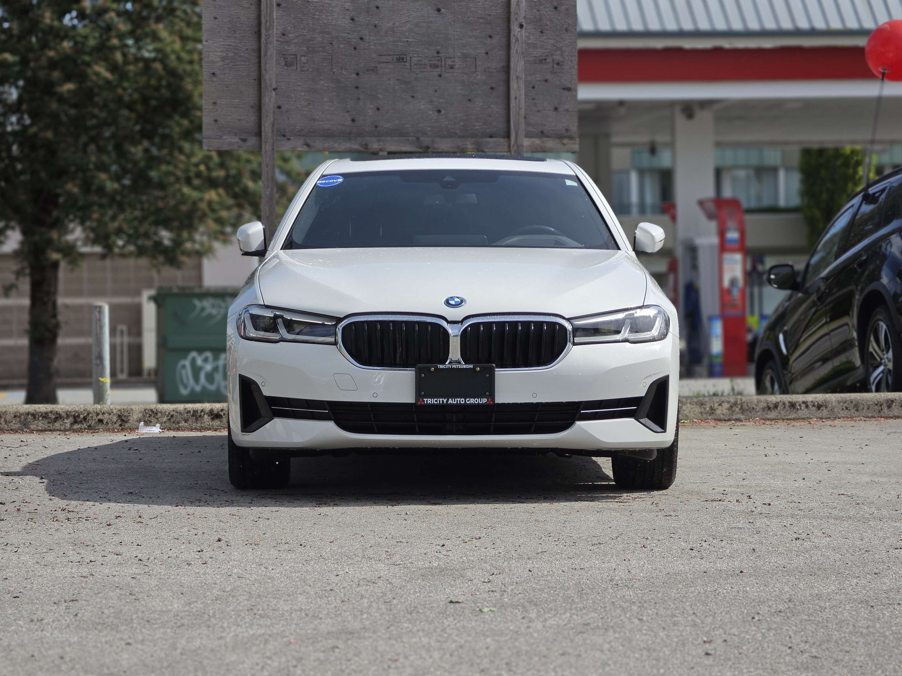 2023 BMW 5 Series 530e iPerformance - Head Up Display, Manager Demo thumb 8