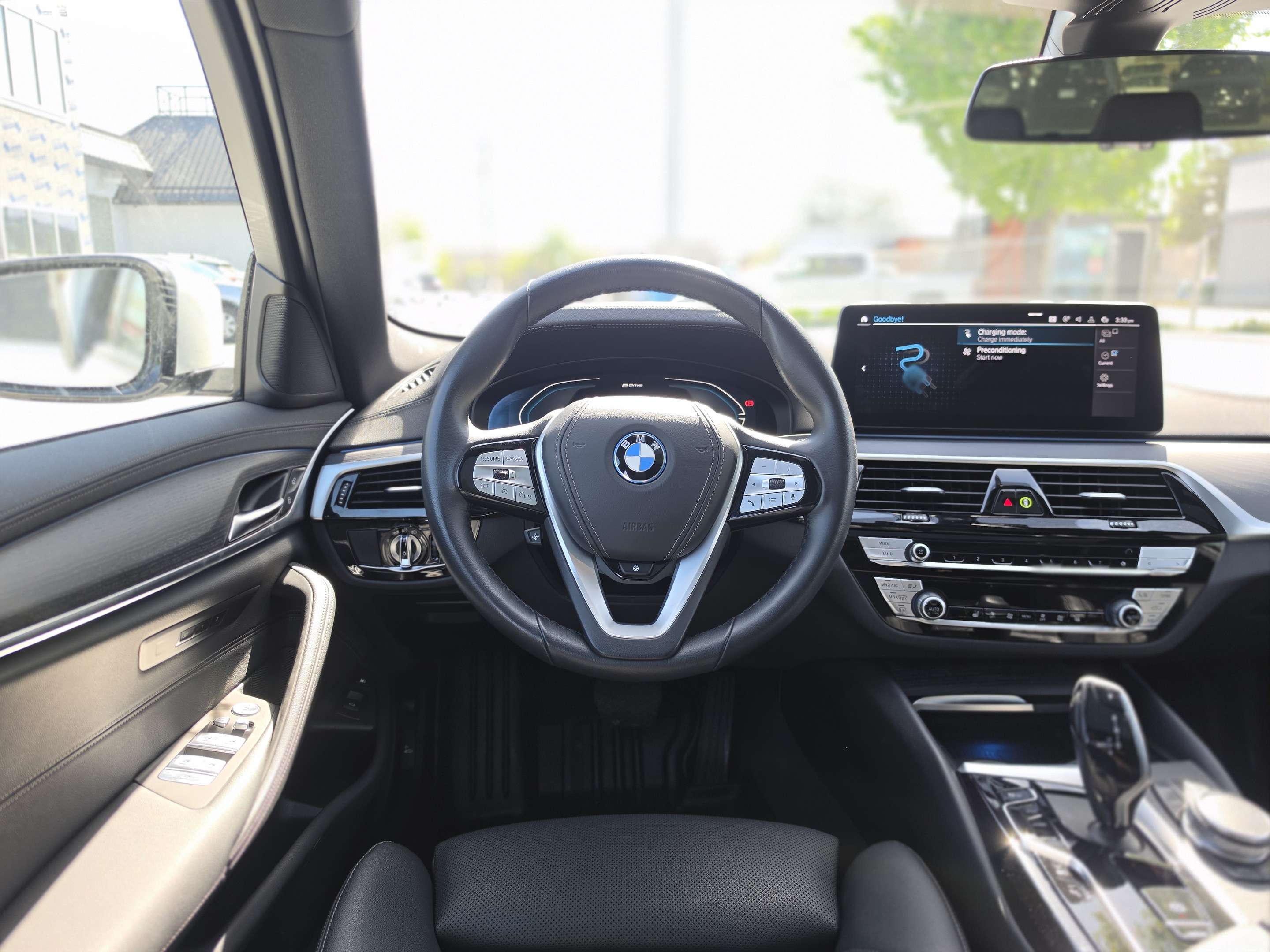 2023 BMW 5 Series 530e iPerformance - Head Up Display, Manager Demo thumb 21