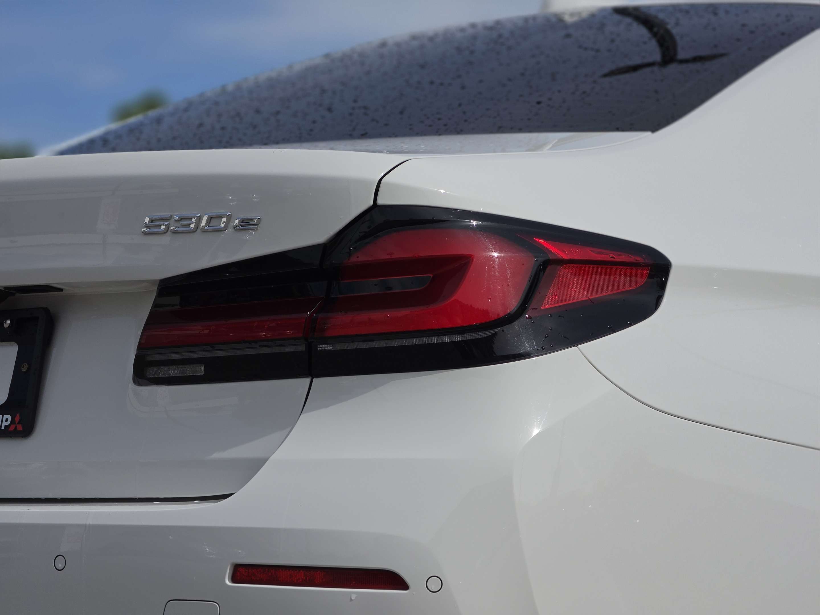 2023 BMW 5 Series 530e iPerformance - Head Up Display, Manager Demo thumb 11