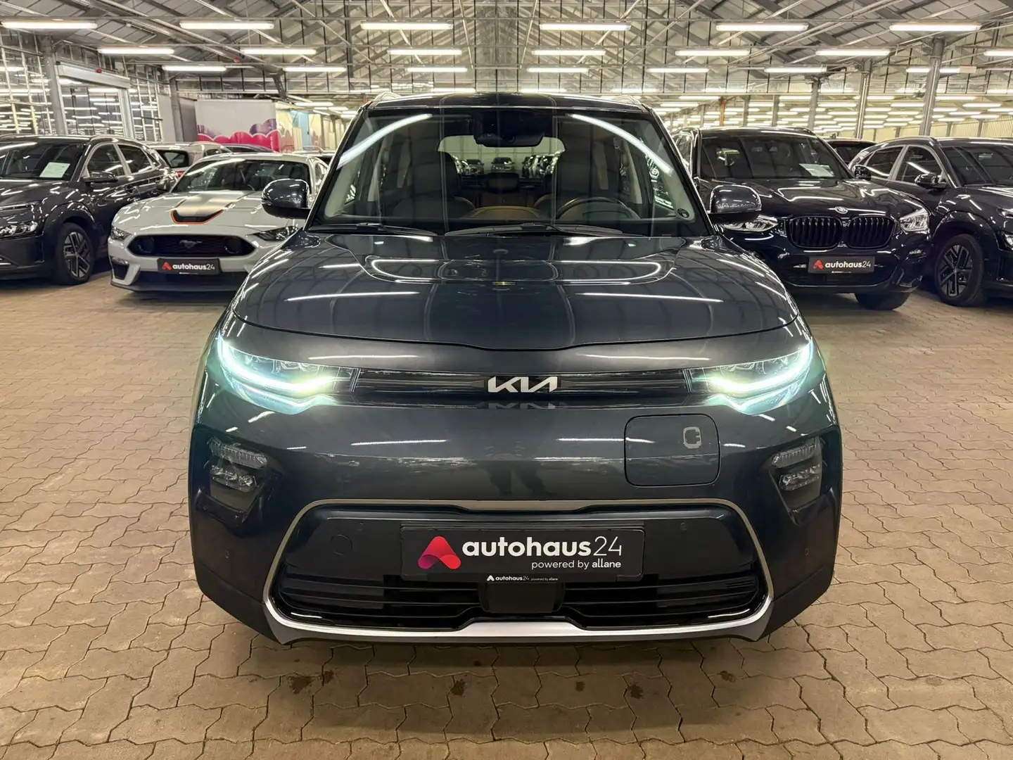 Kia Soul e-Soul Inspiration 64 kWh|LED|HeadUp Grau - 2
