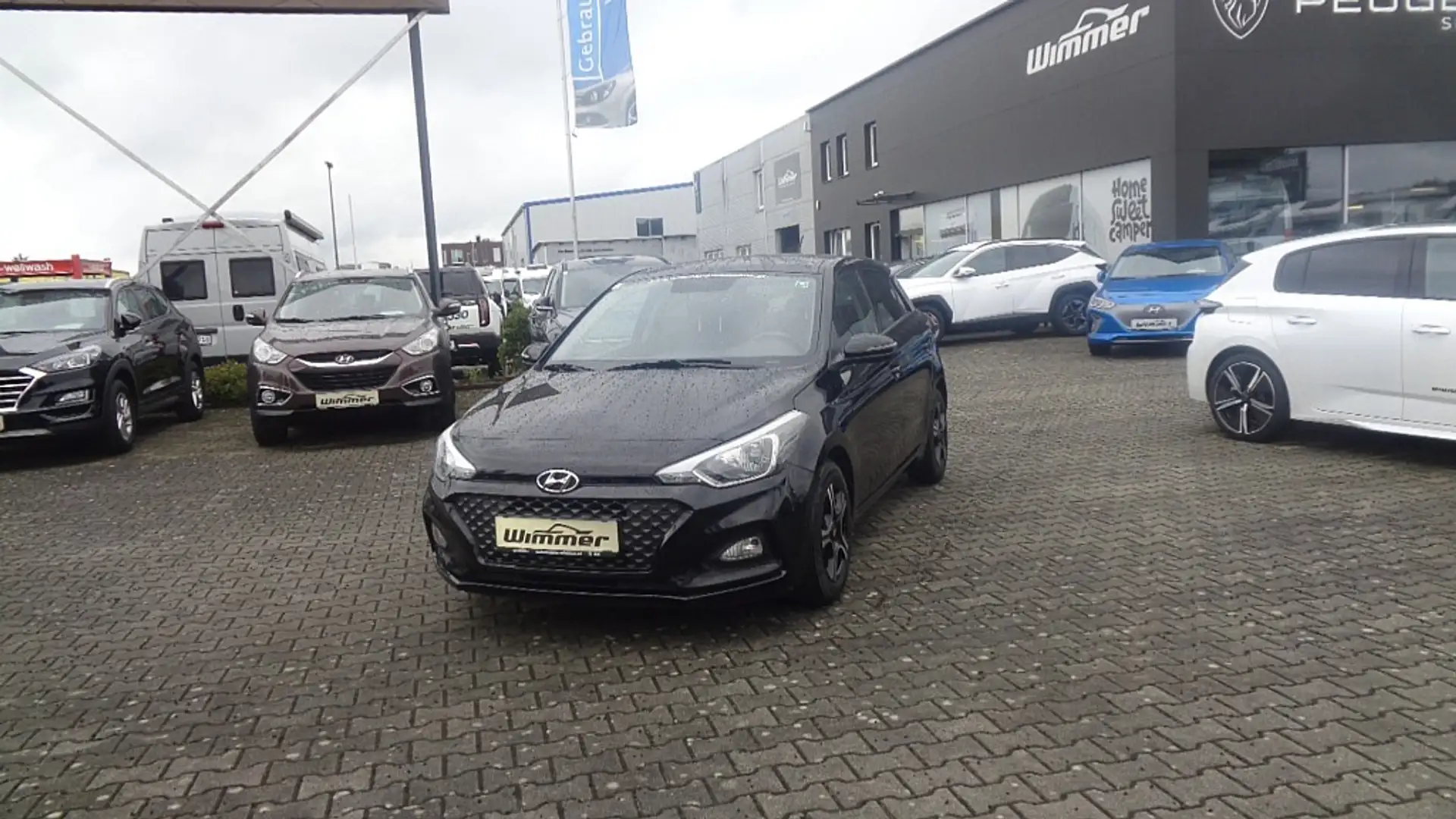 Hyundai i20 1,25 Level 2 Schwarz - 2