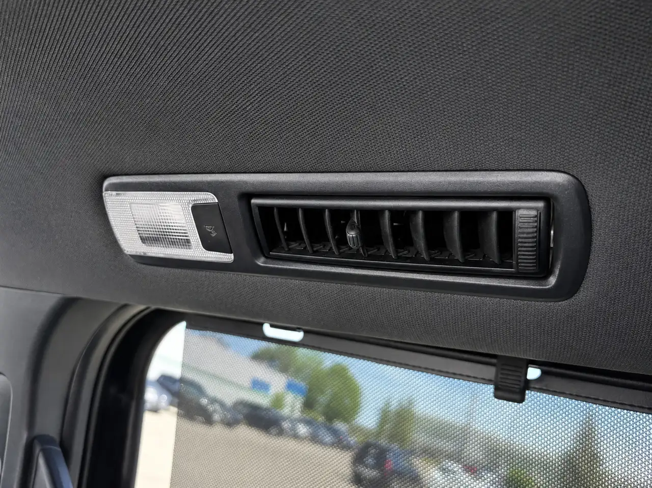 Toyota Sienna снимка Toyota Sienna