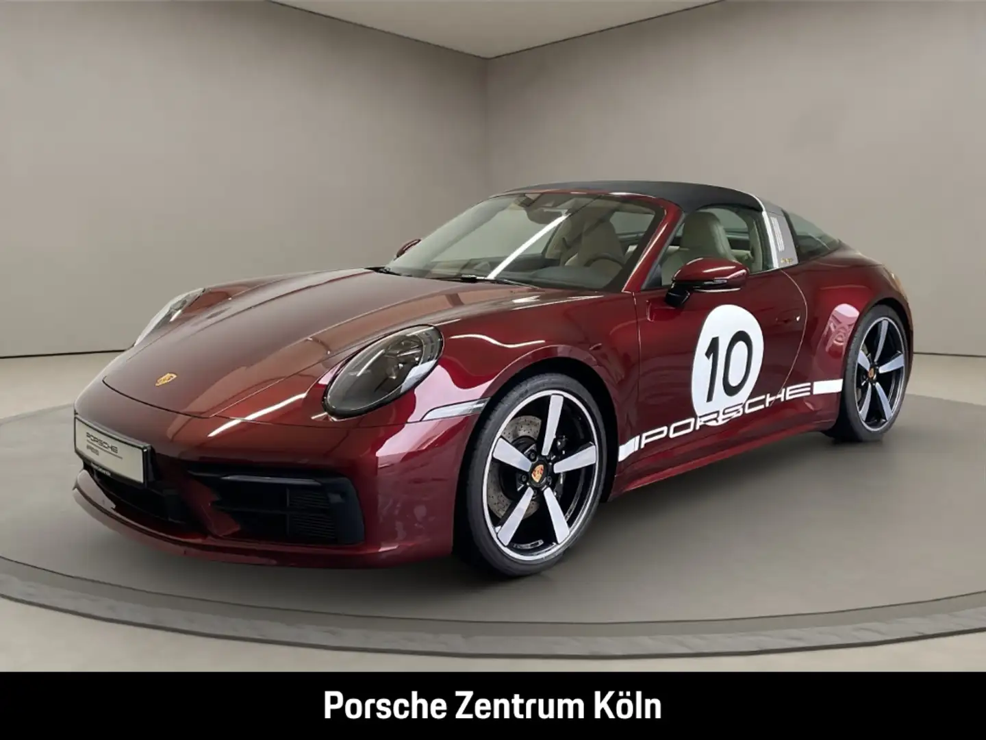 Porsche 992 911 Targa 4S Heritage Edition Sportabgas LED Rot - 1