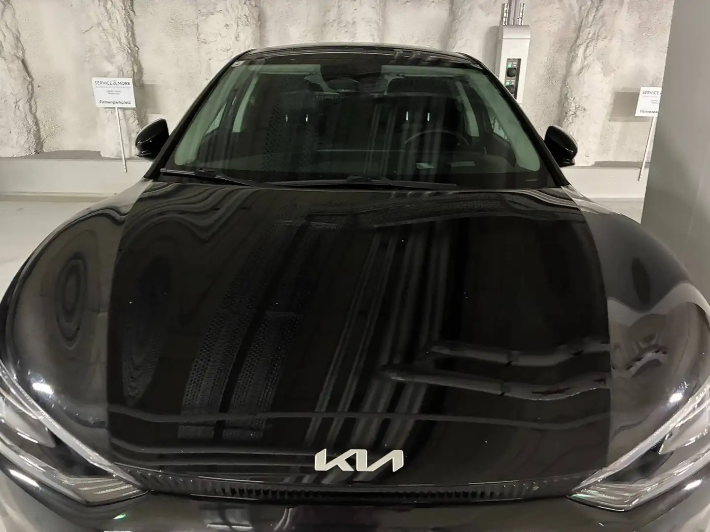 Kia EV6 EV6 AWD 77,4kWh Air Plus Aut. Air Plus Schwarz - 2