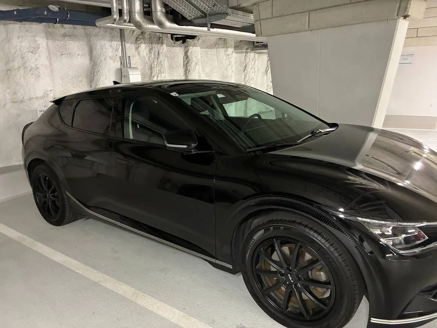 Kia EV6 EV6 AWD 77,4kWh Air Plus Aut. Air Plus Schwarz - 1