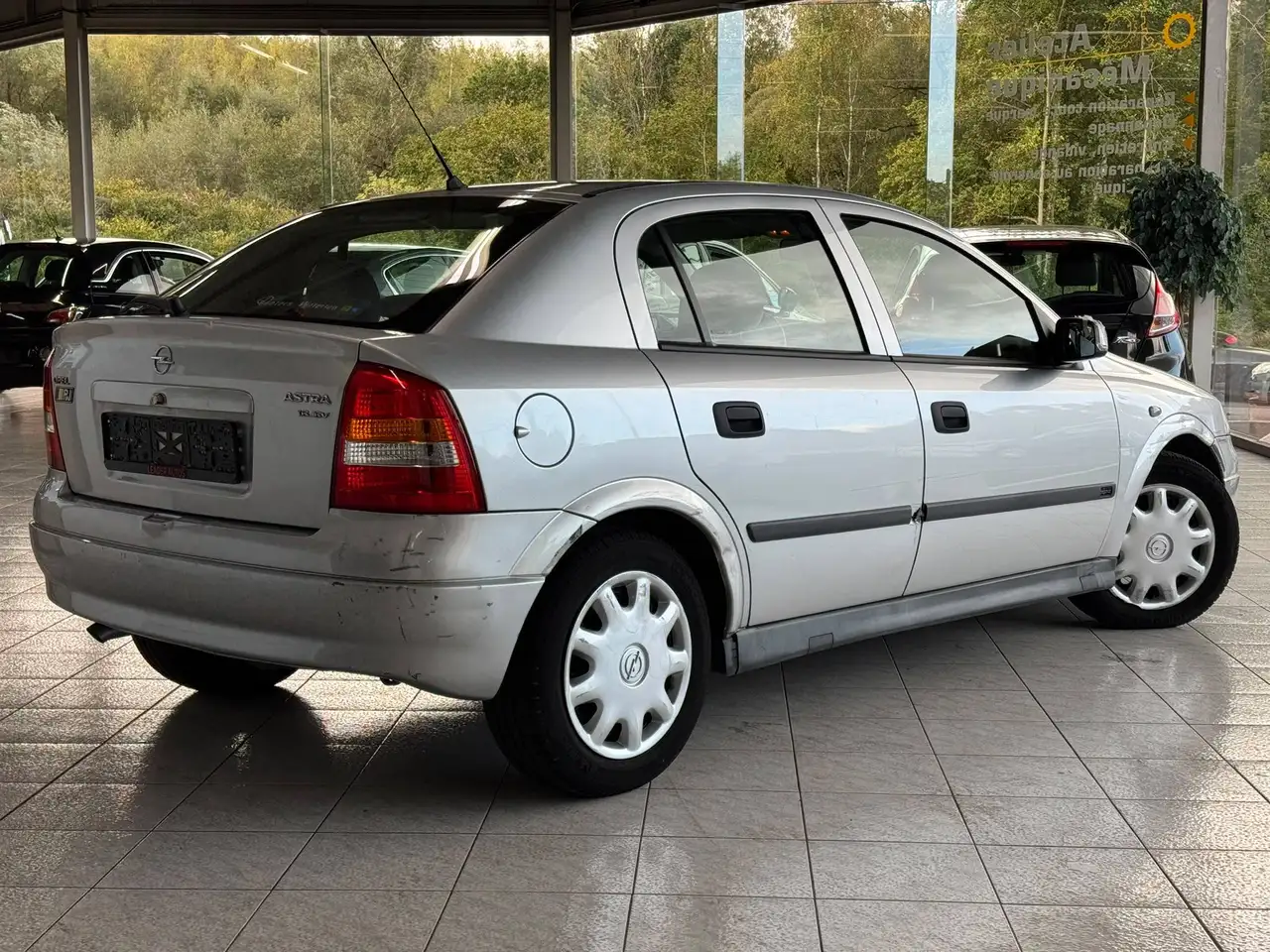 Opel Astra 🟩1.6 ESSENCE 100CV - AUTOMATIQUE - AIRCO - 1ER PROPRIETAIRE, foto 4