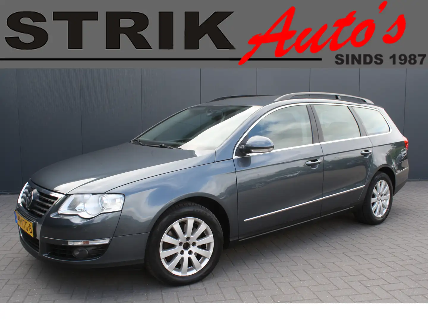 Volkswagen Passat Variant 2.0 TDI EURO 5 Comfortline Grijs - 1