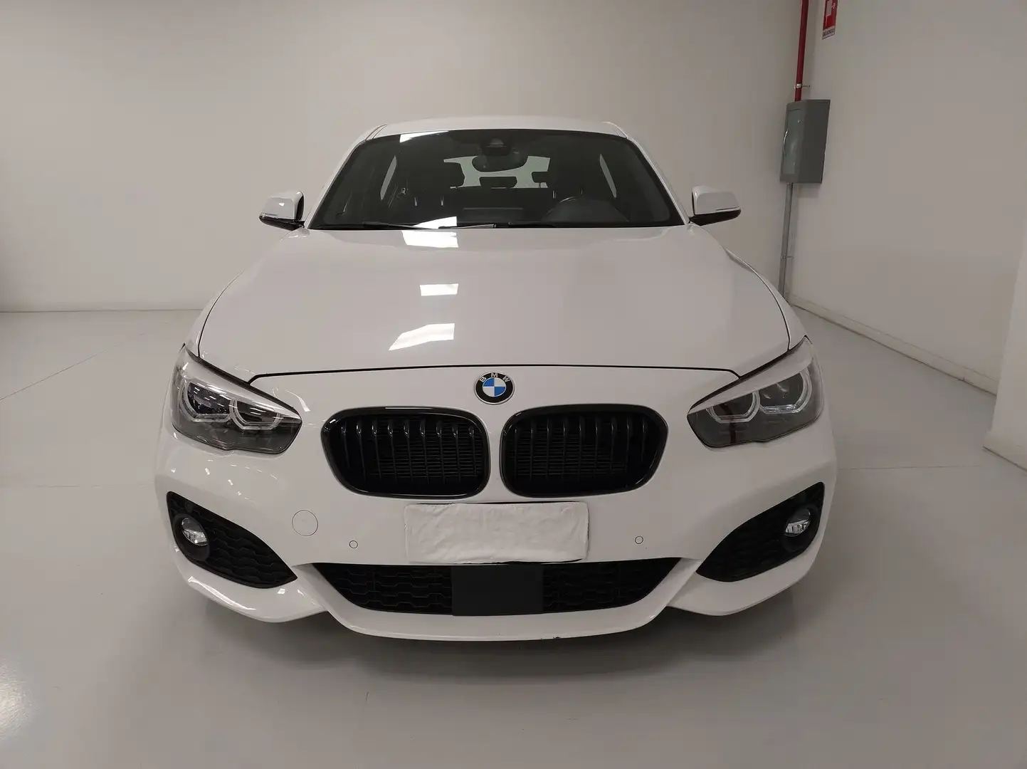 BMW 120 120d xdrive Sport 5p auto Bianco - 2