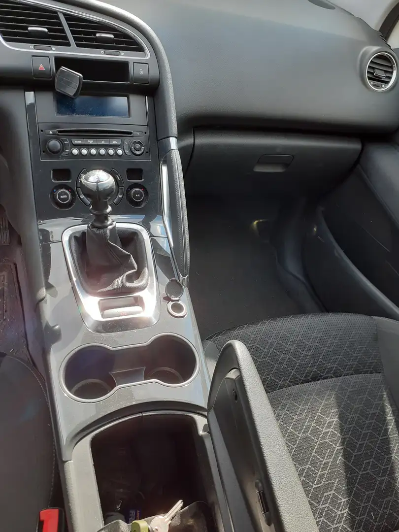 Peugeot 3008 3008 I1.6 hdi 8v Access 115cv fap Bianco - 1