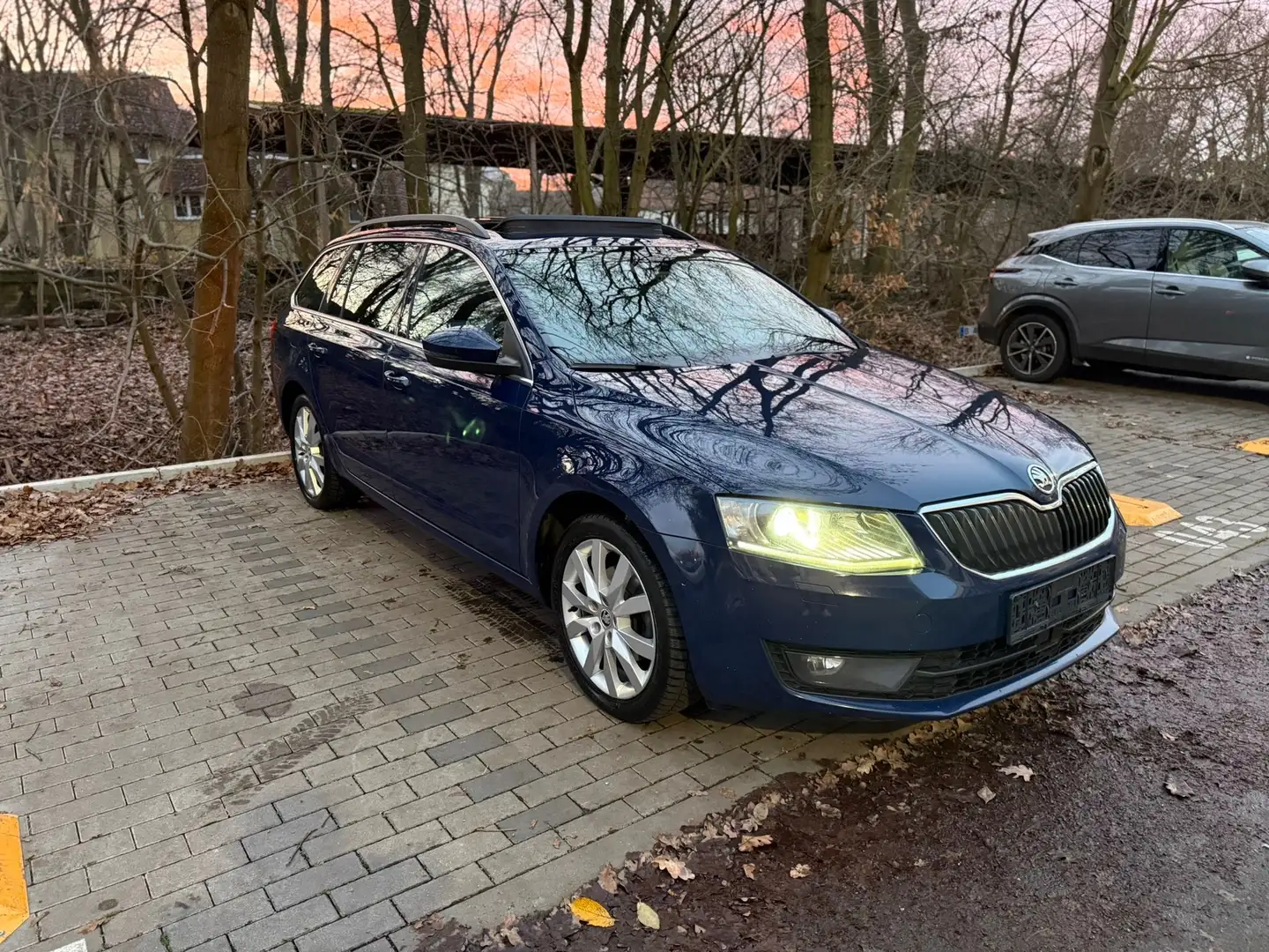 Skoda Octavia Combi 2.0 TDI Green tec DSG Elegance - 1