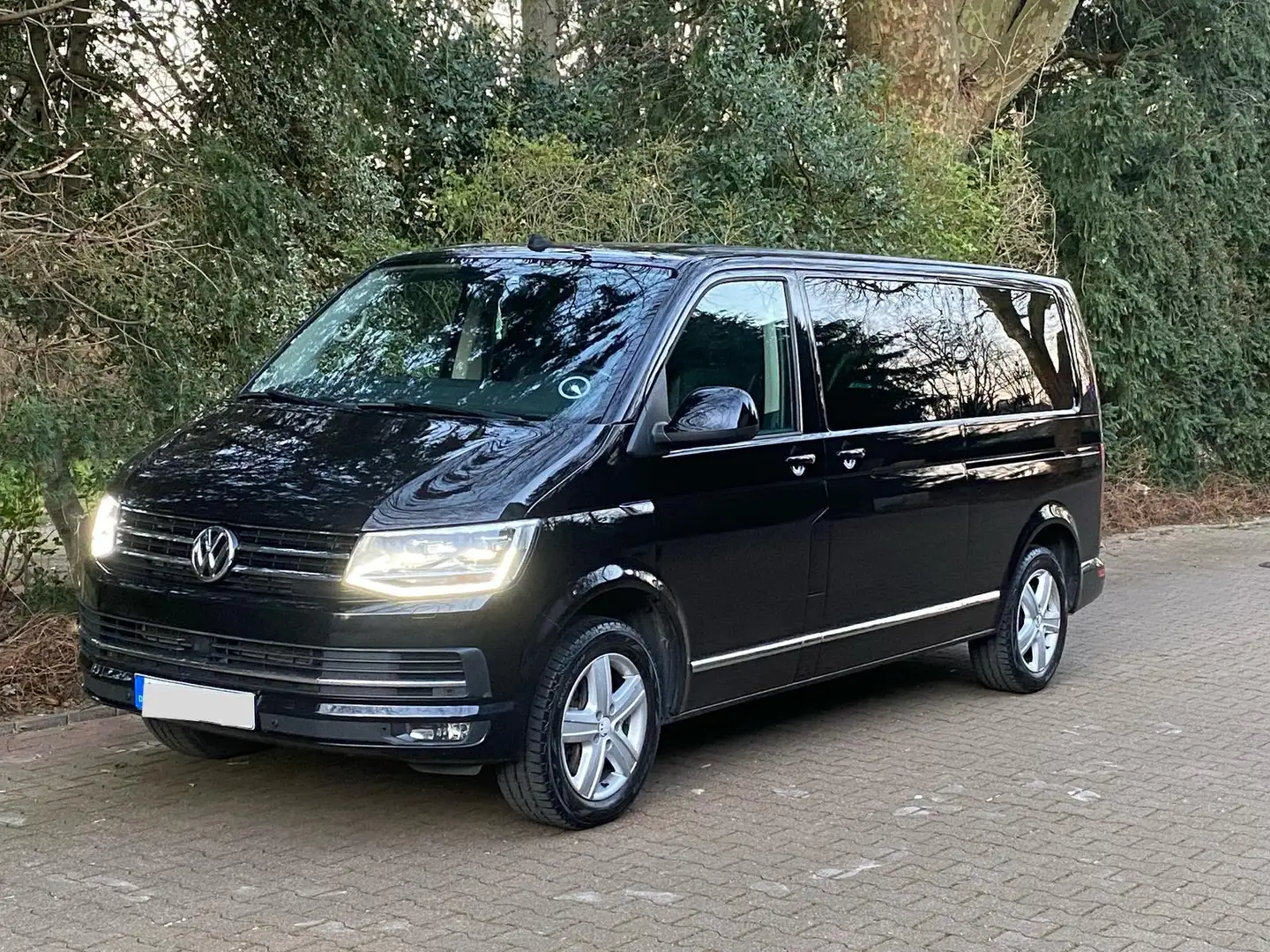 Volkswagen T6 Multivan Multivan Comfortline lang/NAVI/AHK/STAND-H/TÜV 27 Schwarz - 1