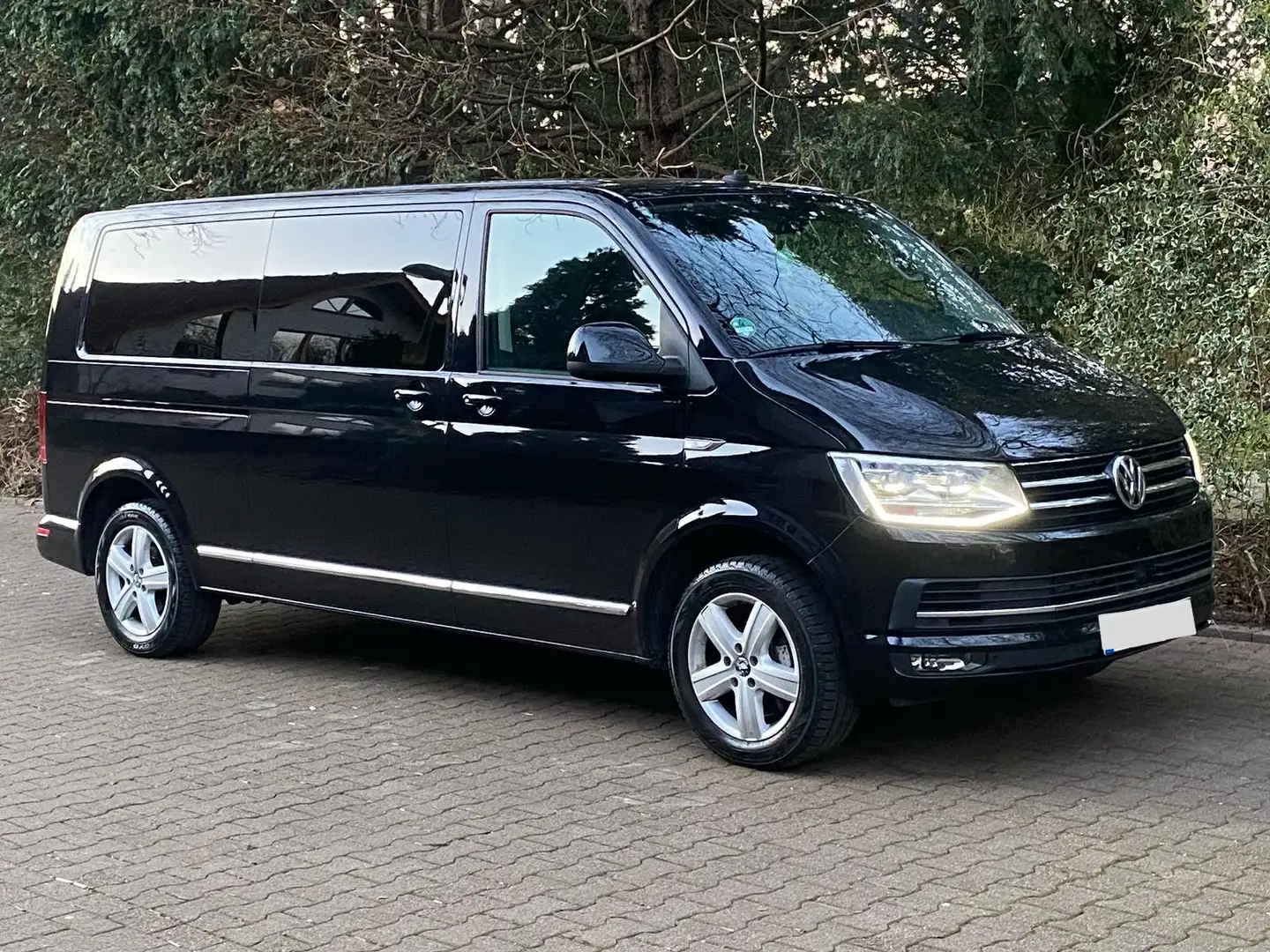 Volkswagen T6 Multivan Multivan Comfortline lang/NAVI/AHK/STAND-H/TÜV 27 Schwarz - 2