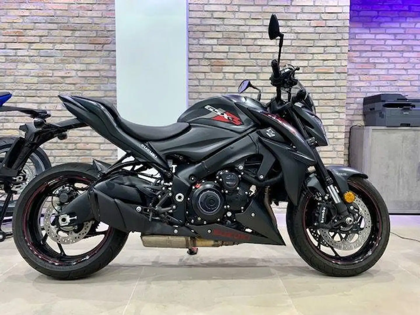 Suzuki GSX-S 1000 naked Negru - 2