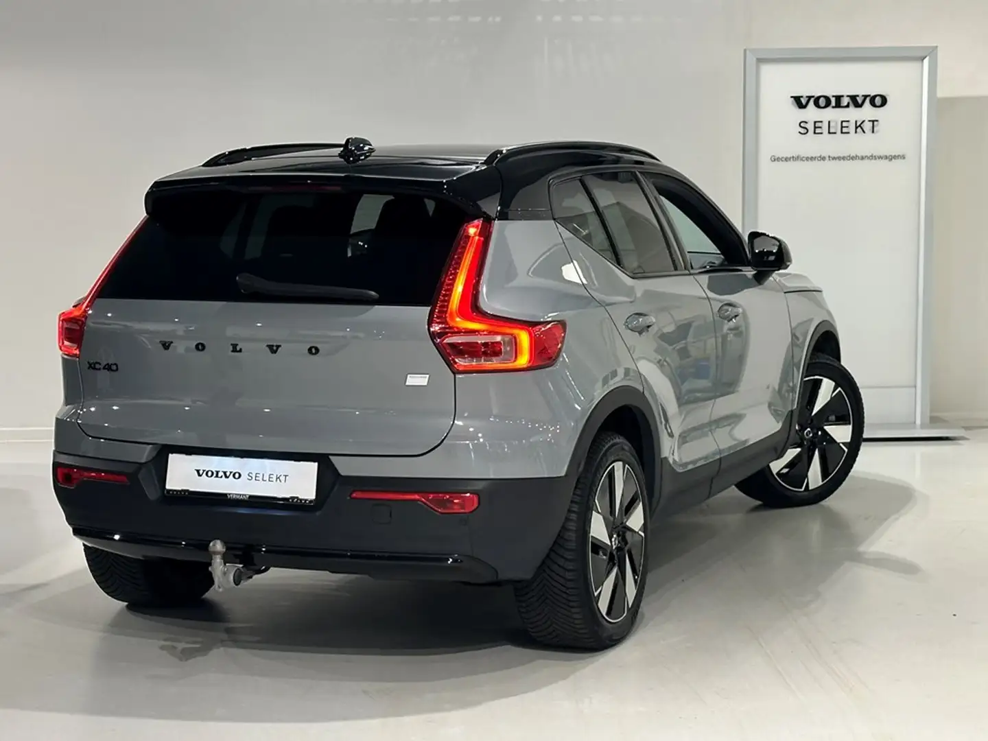 Volvo XC40 Recharge Extended Range + electr trekhaak Grau - 2