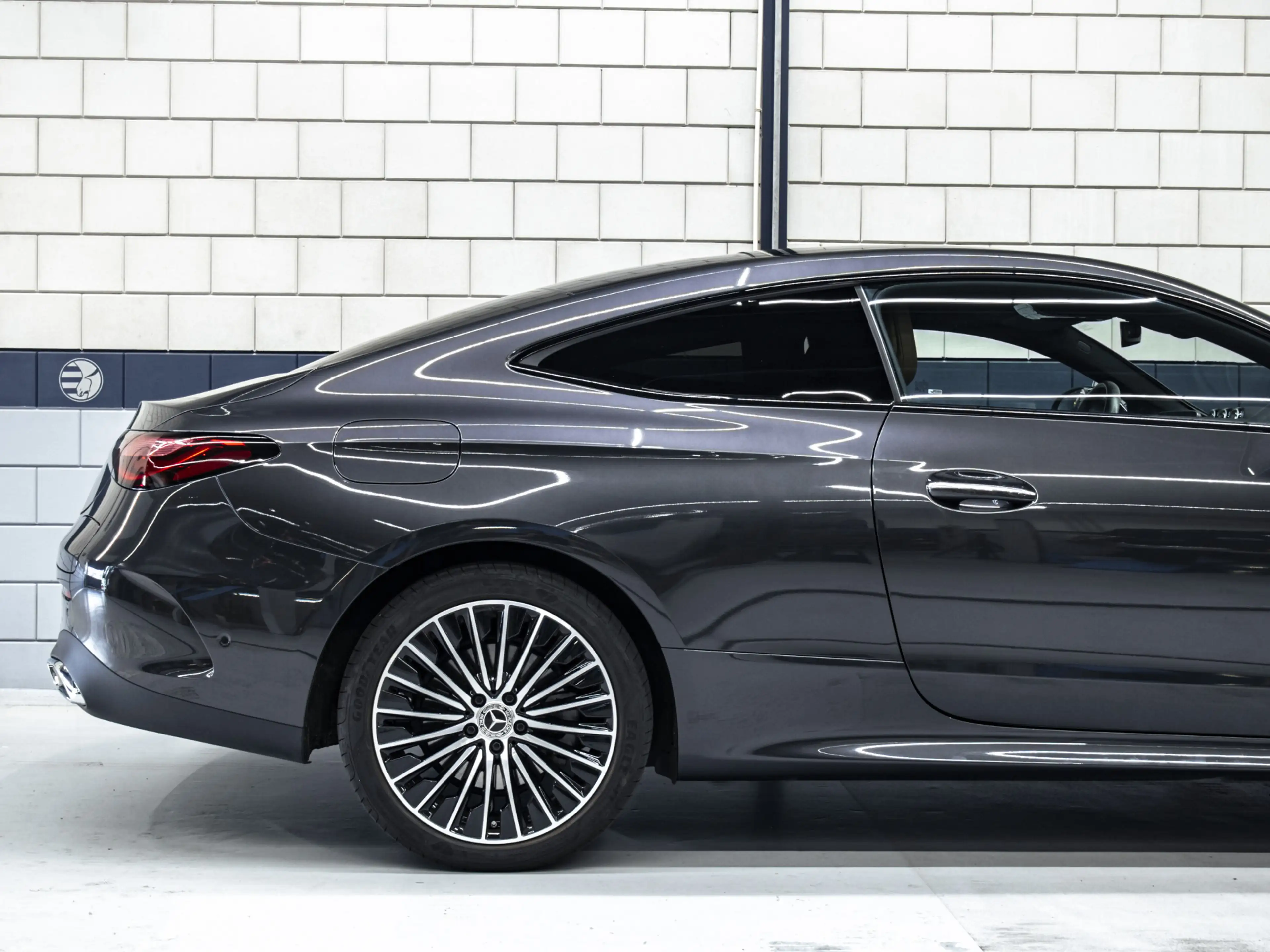 Mercedes-Benz CLE 300 | Coupé | e AMG Line — photo 6