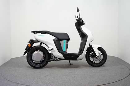 Yamaha NEOS EV DUAL BATTERY
